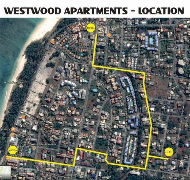 2 Bedroom Flat 15 Mins Walk From Flic En Flac Beach Exterior foto